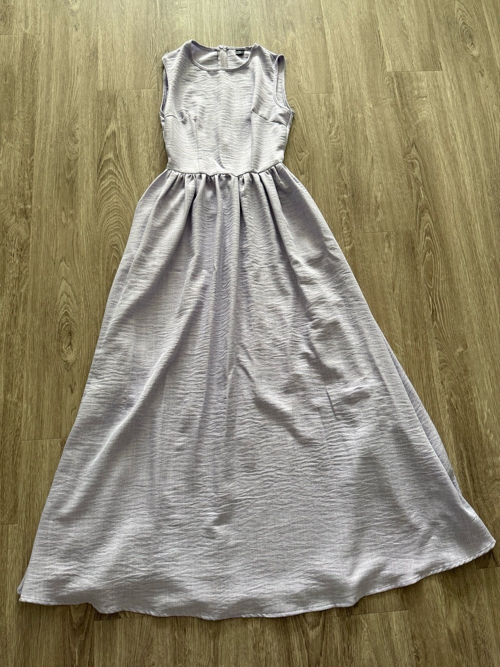 Sleeveless Light Lavender Maxi Dress